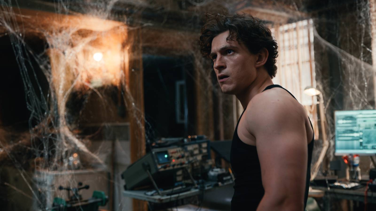 Tom Holland Sparks Viral Debate With Bold Claim About Spider-Man & Robert Pattinson's Batman